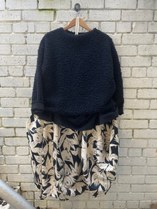 20120 Flower Print Skirt - Navy & Ecru