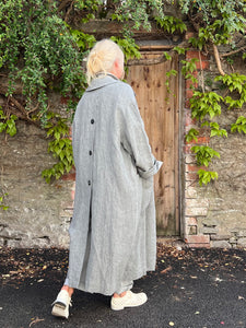P085 Linen Buttoned Back Deep Slit Coat - Grey