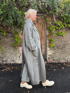 P085 Linen Buttoned Back Deep Slit Coat - Grey
