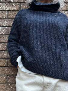 YNK087 Wool & Silk Ribbed Jumper - Navy