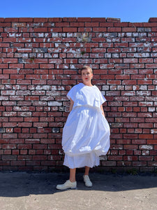 203.2 Balloon Hem Sleeveless Cotton Dress - White